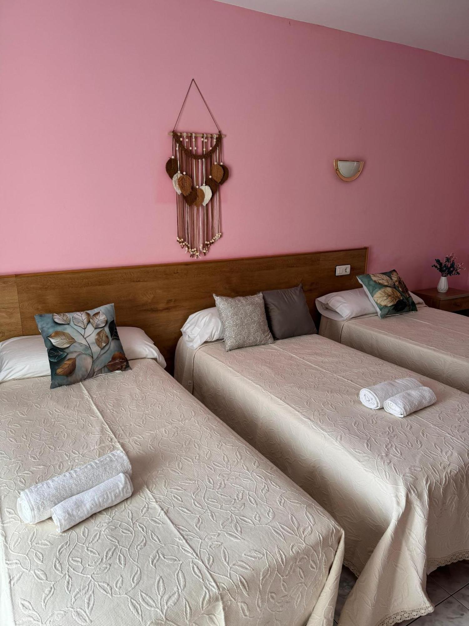 Hotel Campestre Chamuinas Pontevedra Szoba fotó